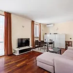 Ampia Casa Su Due Piani, A Pochi Minuti Dai Navigli E Metro Apartmán *