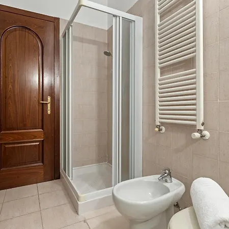 Ampia Casa Su Due Piani, A Pochi Minuti Dai Navigli E Metro شقة *